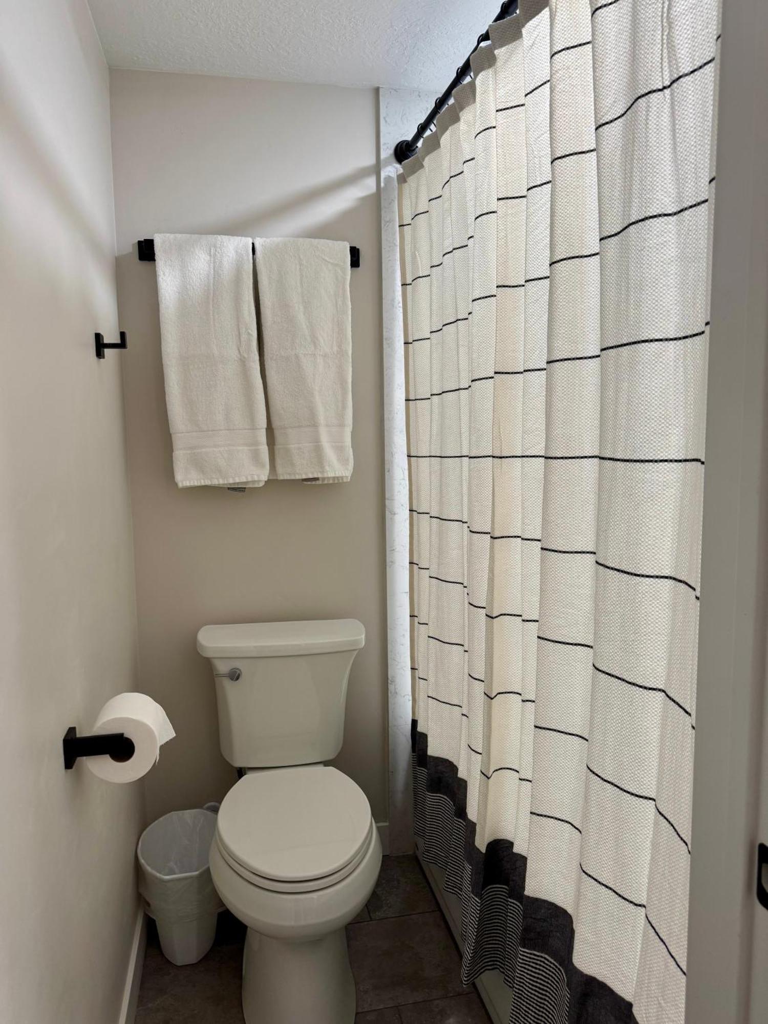 Family Friendly Condo - Парк-Сіті Екстер'єр фото